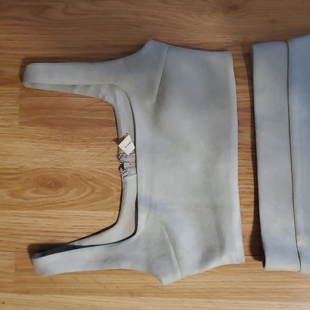 2 Piece Set - image 2